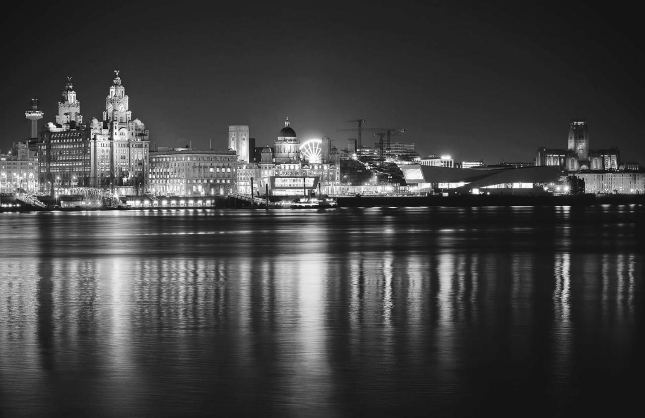 The World Famous Henderson House Free Parking Appartement Liverpool Buitenkant foto